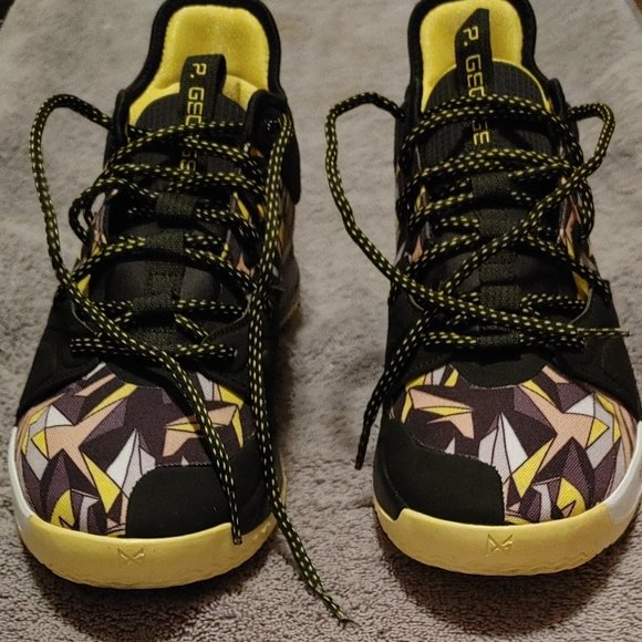 PG 3 'Mamba Mentality' - Picture 1 of 7